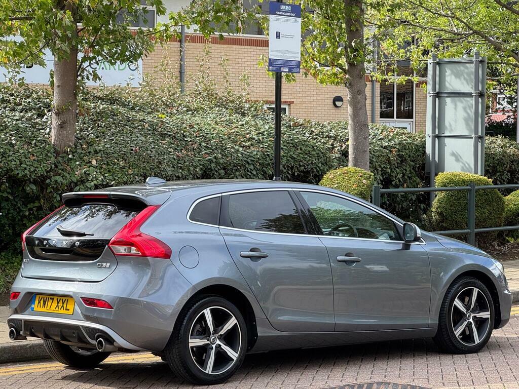 Volvo V40 2.0 D3 R-design Nav Plus Euro 6 S S KW17XXL Grey #3