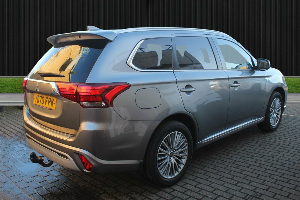 Mitsubishi Outlander 2.4L Exceed YD70FPK Grey #6