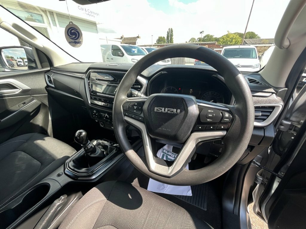 Isuzu D-Max 1.9L Dl20 YX71ZPO Silver #6