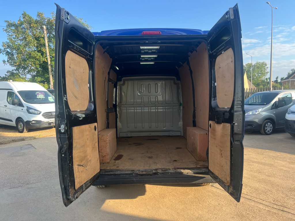 Vauxhall Movano 2.2 Cdti 3500 Biturbo Dynamic Panel Van PY72GOA Blue #4