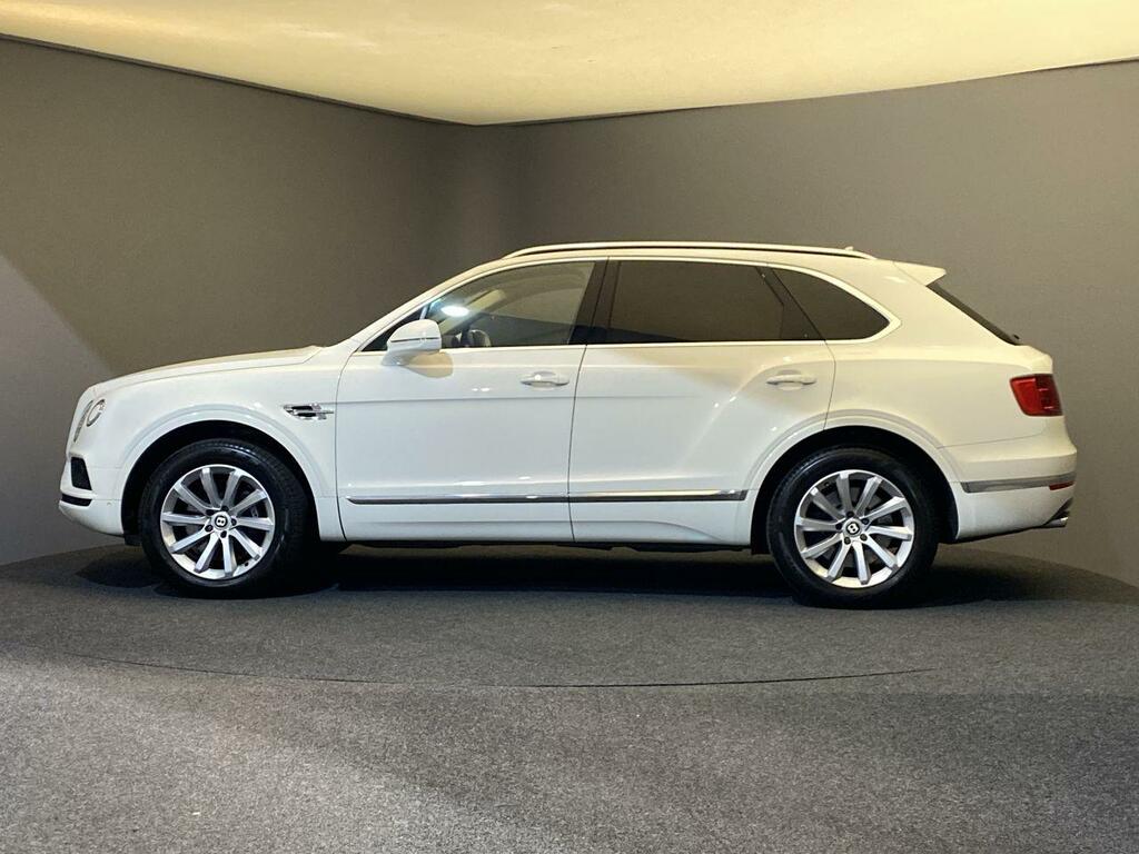 Bentley Bentayga 4.0T V8 550 Bhp 4Wd Vq White #3