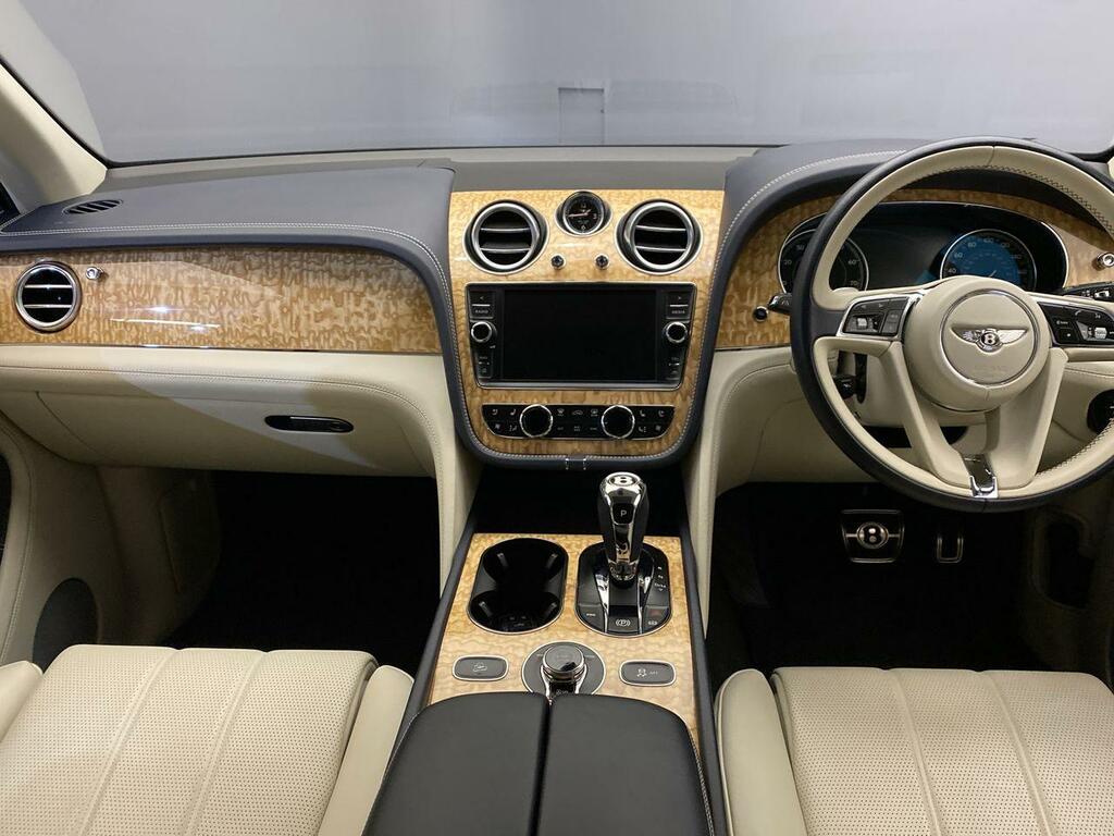 Bentley Bentayga 4.0T V8 550 Bhp 4Wd Vq White #5