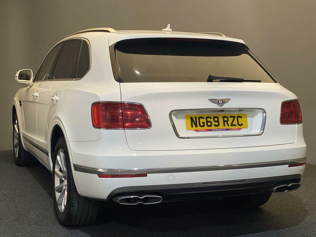 Bentley Bentayga 4.0T V8 550 Bhp 4Wd Vq White #2