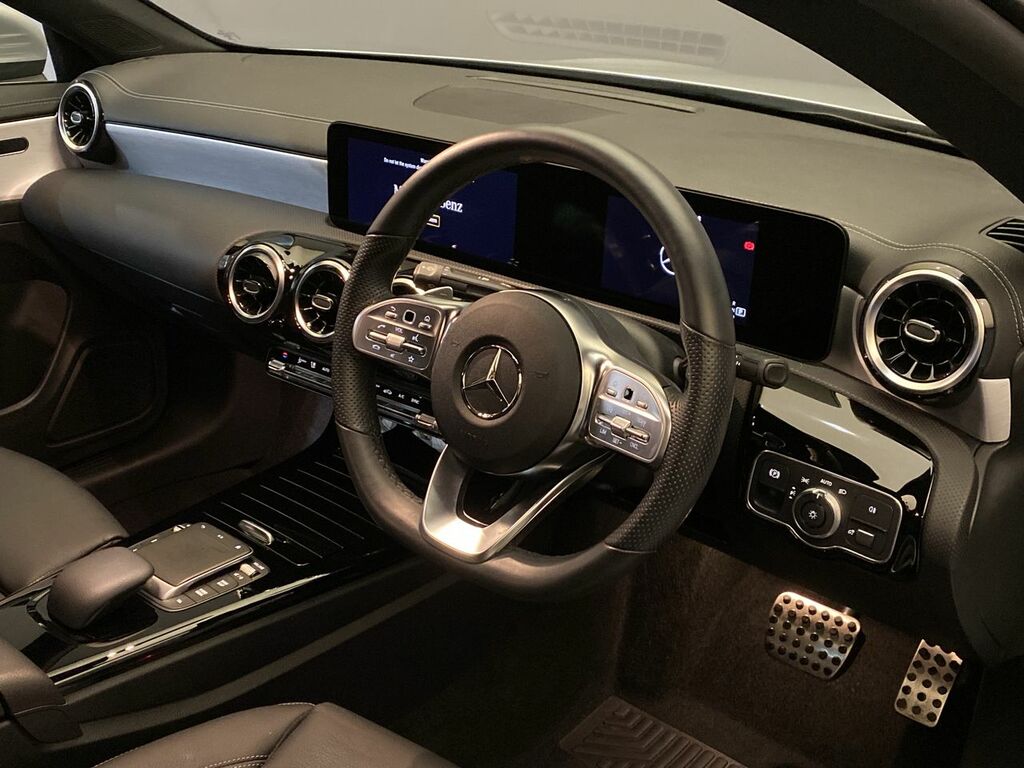 Mercedes-Benz CLA Class 180 1.3 Amg Line Vq Silver #4