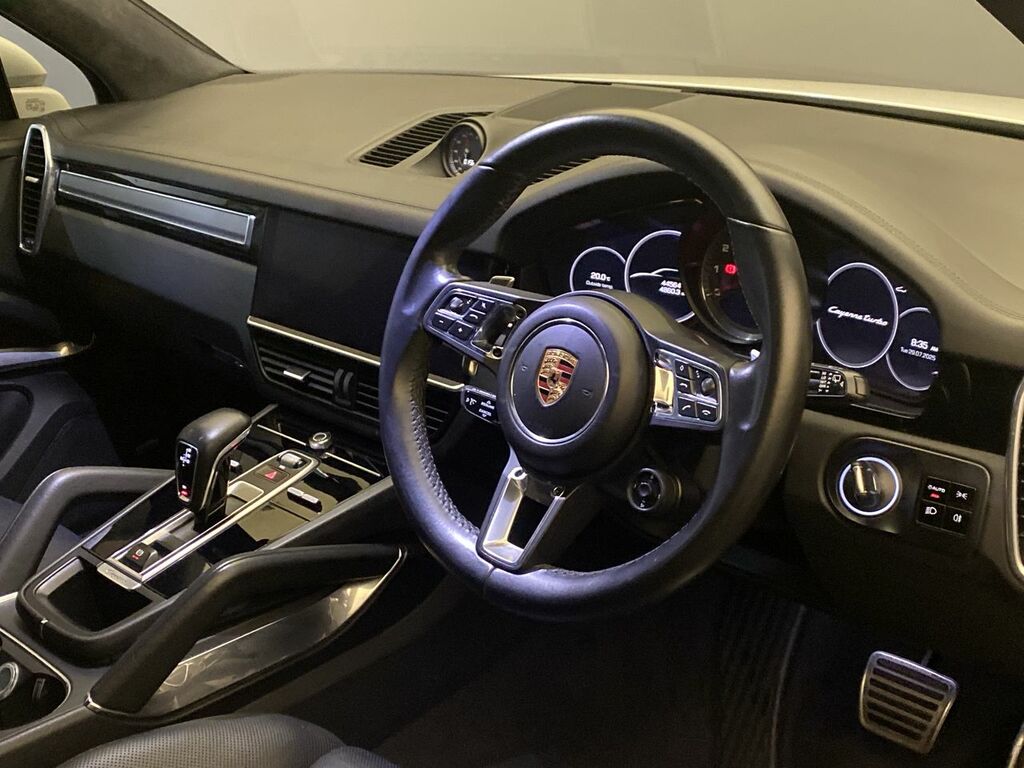 Porsche Cayenne 4.0T V8 Turbo 550 Bhp 4Wd Tiptronic S Nq White #4