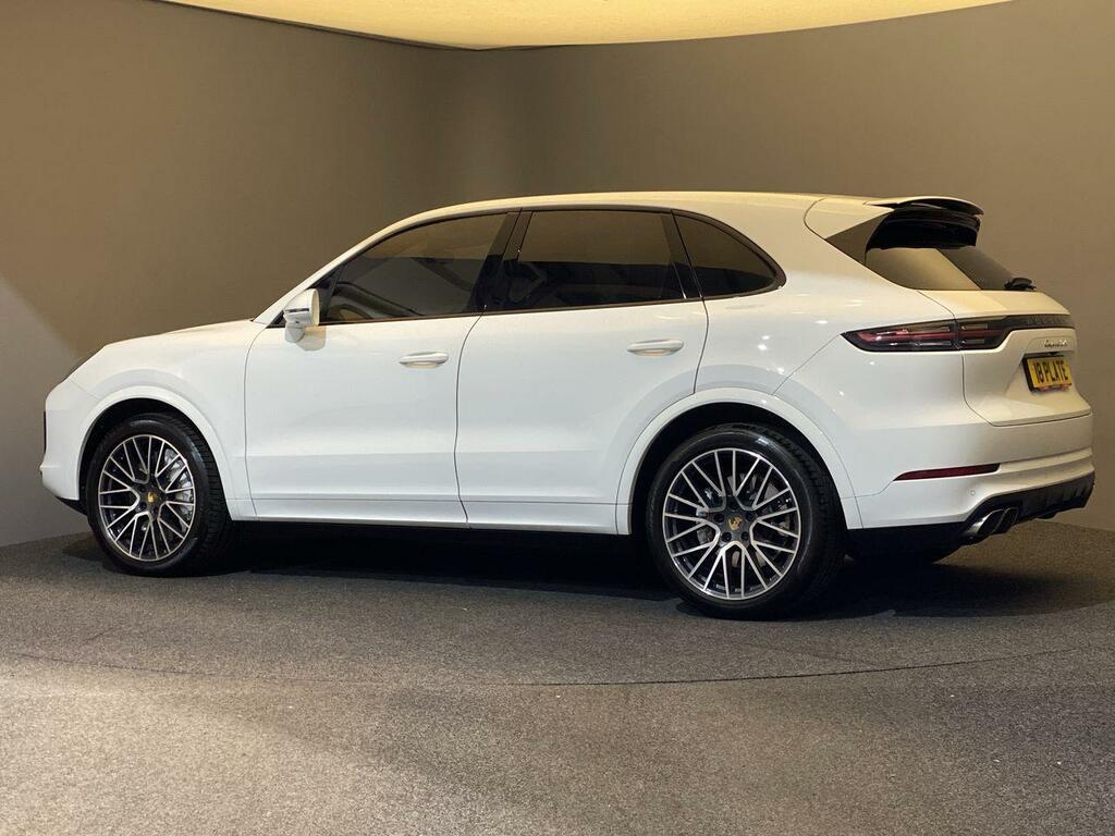 Porsche Cayenne 4.0T V8 Turbo 550 Bhp 4Wd Tiptronic S Nq White #3