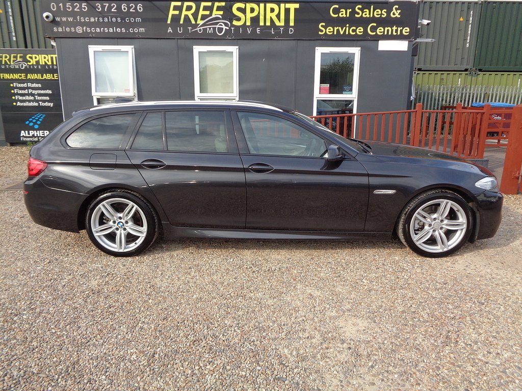 BMW 5 Series 520D M Sport YJ13VPR Grey #5