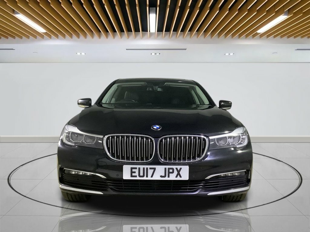 BMW 7 Series Saloon Black