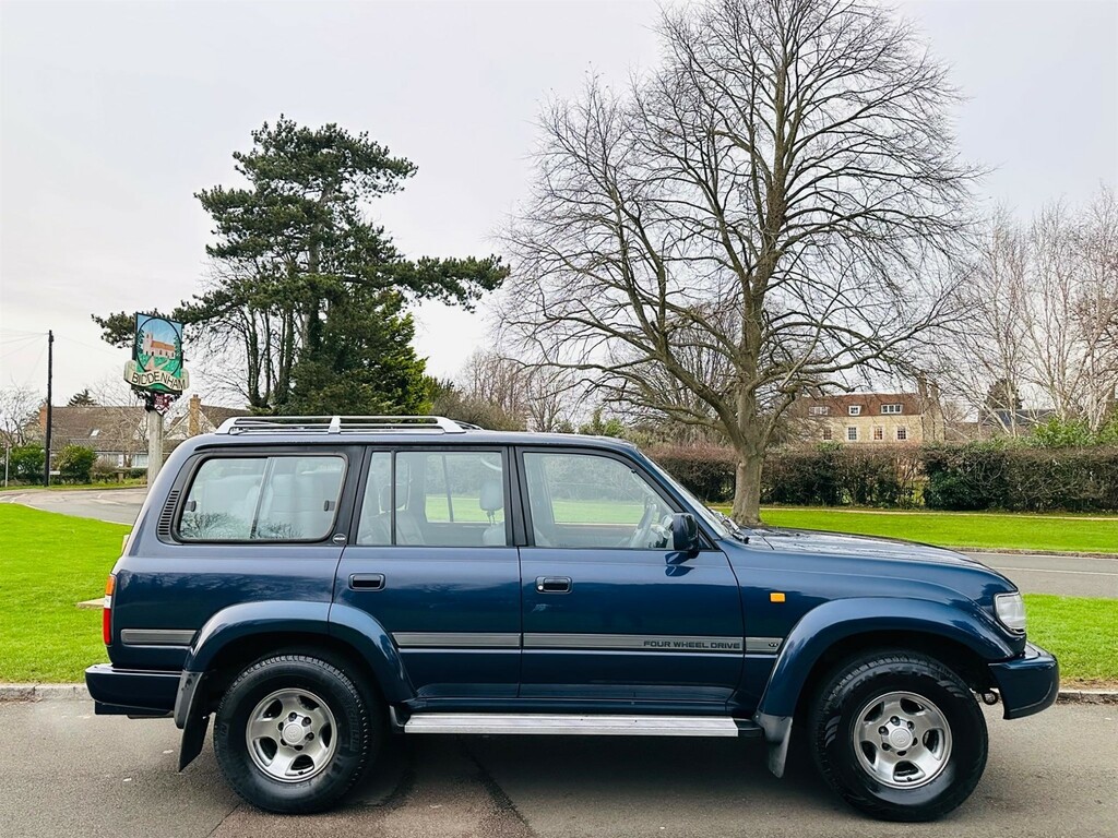 Toyota Land Cruiser Amazon 1997 R VX Amazon Green #2