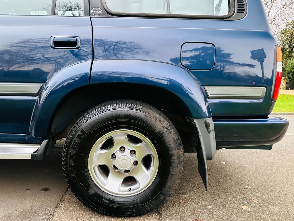 Toyota Land Cruiser Amazon 1997 R VX Amazon Green #29