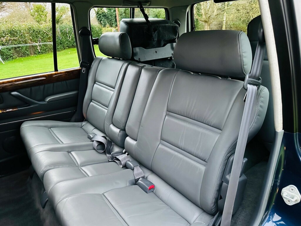 Toyota Land Cruiser Amazon 1997 R VX Amazon Green #48