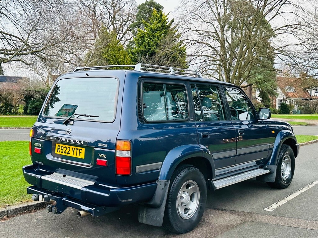 Toyota Land Cruiser Amazon 1997 R VX Amazon Green #3