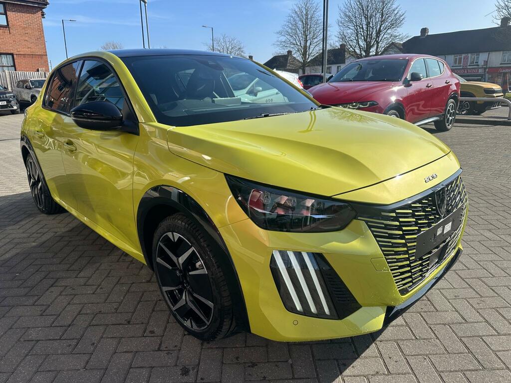 Peugeot e-208 50Kwh Gt 7.4Kw Charger 