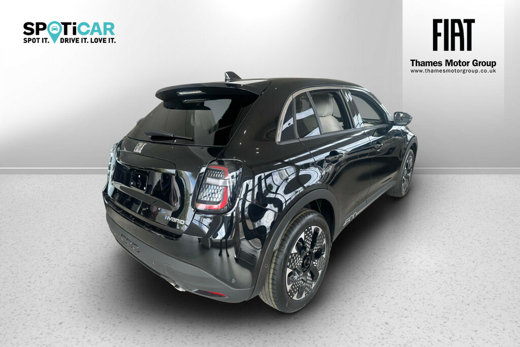 Fiat 600 1.2 1.2 Mhev La Prima Suv Hybrid E-dct RX26GHZ Black #4