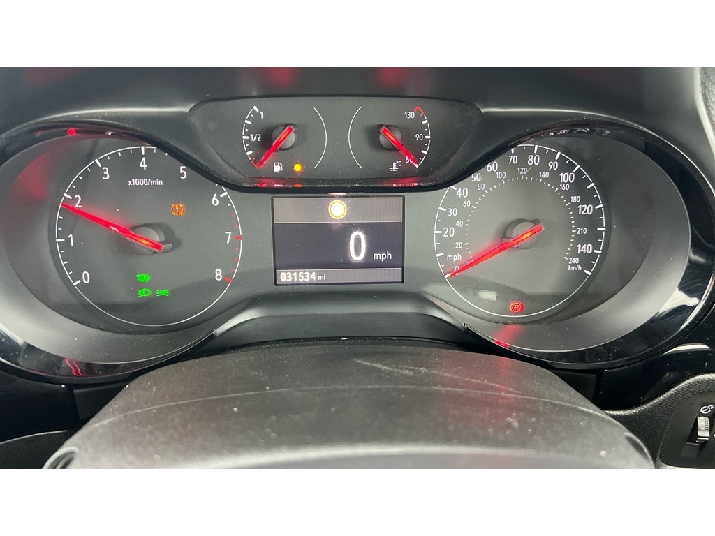 Vauxhall Corsa Vauxhall Corsa 1.2 Se Nav Hatchback ... DP69YYL  #4