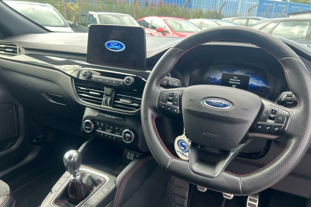 Ford Kuga Ford Kuga 1.5 Ecoblue St Line X Edition Suv 5Dr... SF22VUR #2