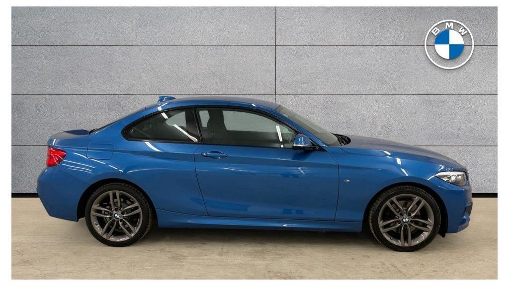BMW 2 Series 220D Luxury Active Tourer Black #3