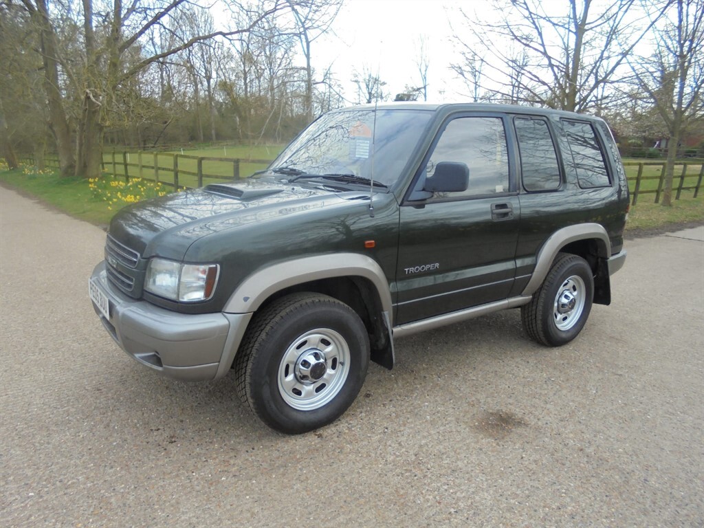 Isuzu Trooper 3.0 Td Insignia 4X4 Green #2