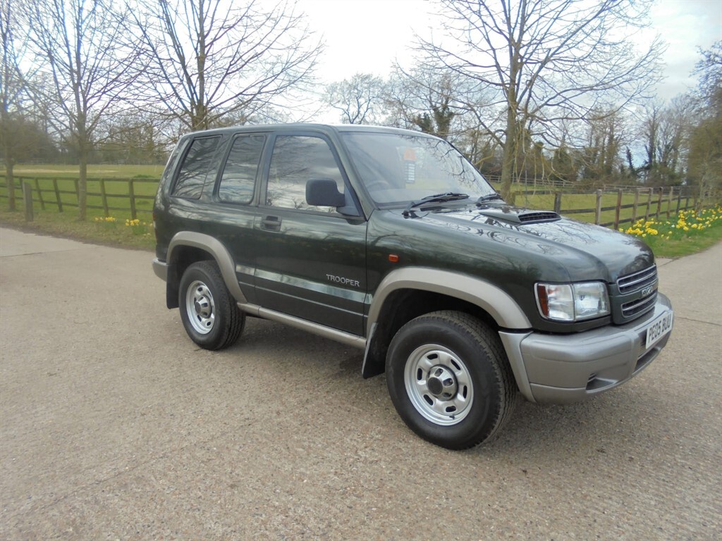 Isuzu Trooper 3.0 Td Insignia 4X4 Green #1