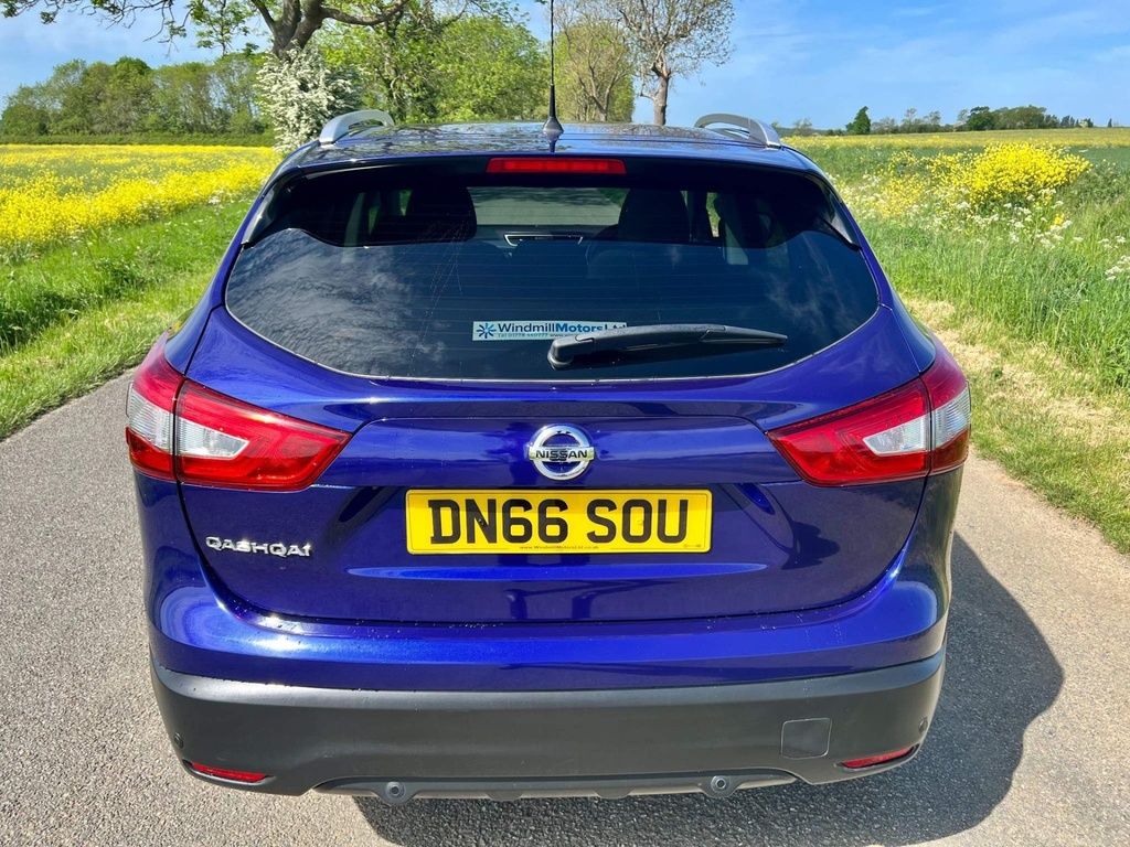 Nissan Qashqai+2 1.5 Dci N-tec 2Wd Red #9