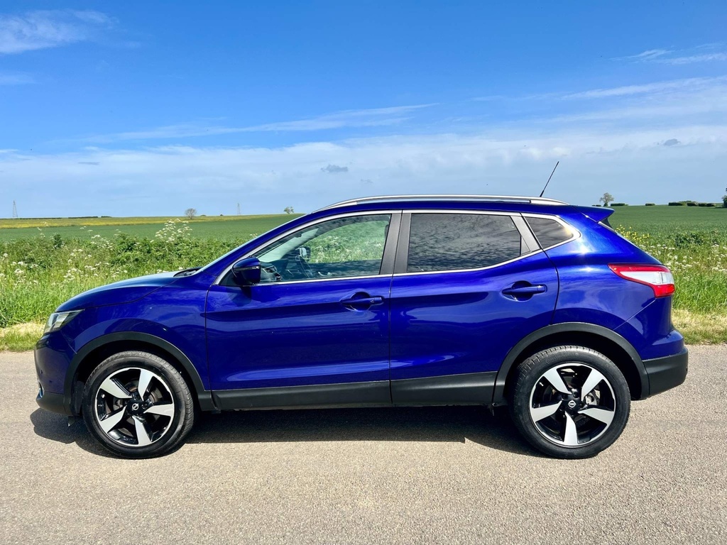 Nissan Qashqai+2 1.5 Dci N-tec 2Wd Red #5