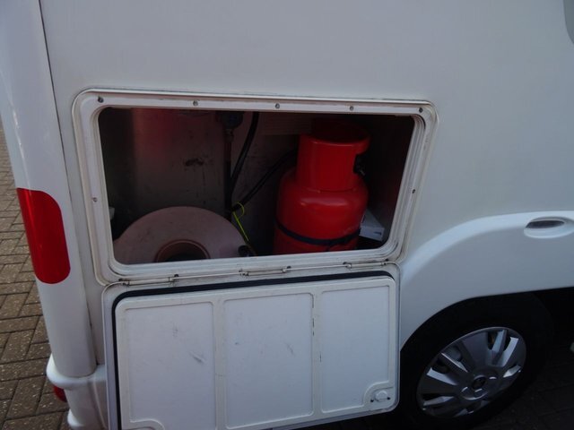 Peugeot Elddis Mpv White #22