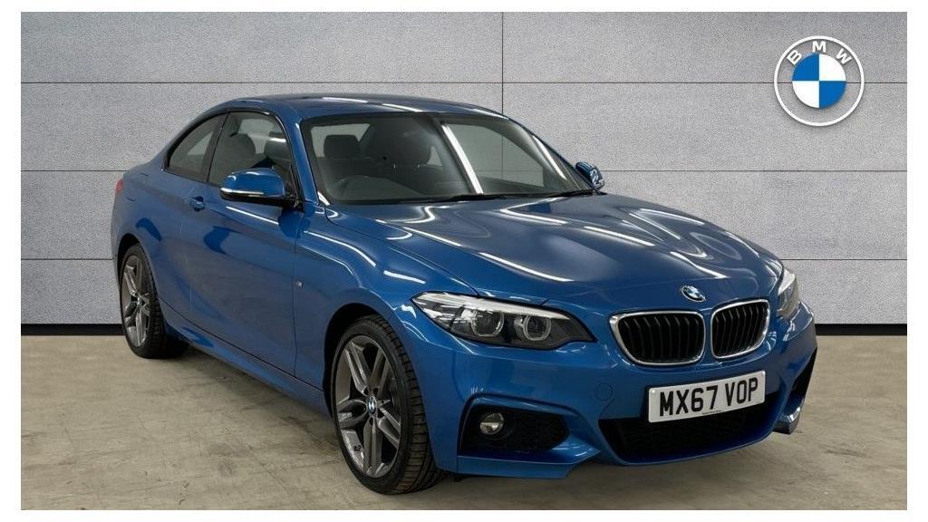 BMW 2 Series 220D Luxury Active Tourer Black #1