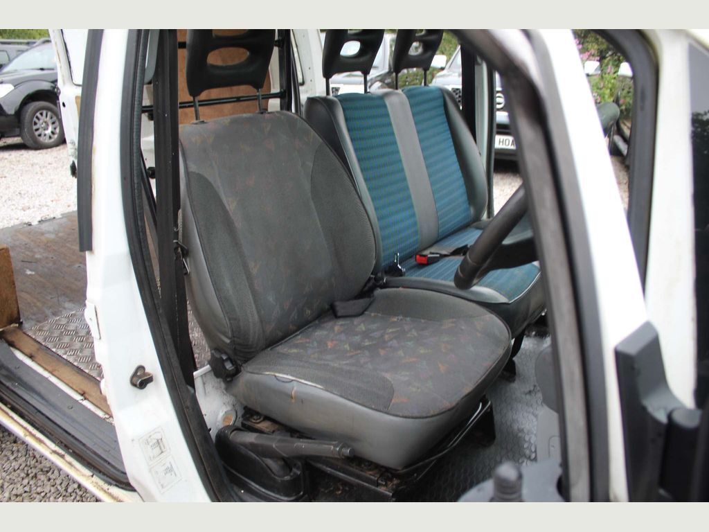 Citroen Dispatch 2.0 L Hdi 900Kg Pv White #31