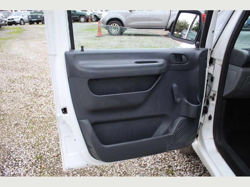 Citroen Dispatch 2.0 L Hdi 900Kg Pv White #26